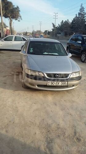 Opel Vectra 1998, 290,000 km - 2.0 л - Bakı