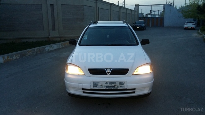 Opel Astra 1999, 300,000 km - 1.6 л - Bakı