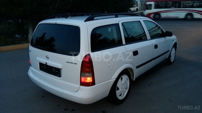 Opel Astra 1999, 300,000 km - 1.6 л - Bakı