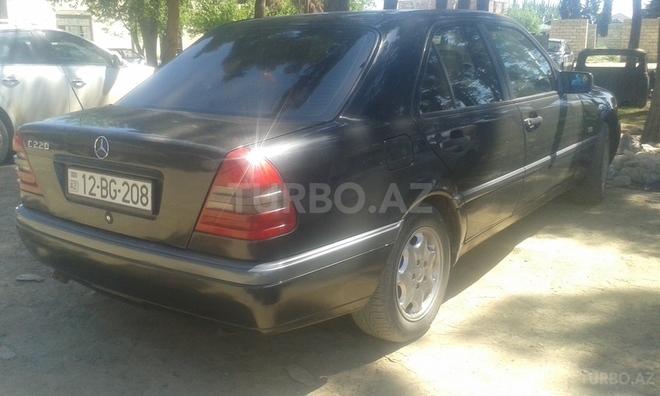 Mercedes C 220 1996, 264,400 km - 2.2 л - Biləsuvar