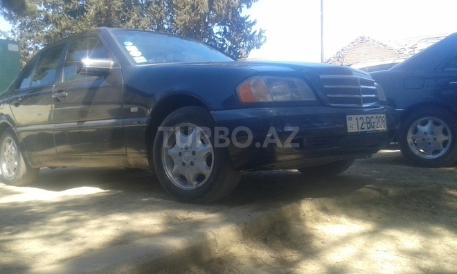 Mercedes C 220 1996, 264,400 km - 2.2 л - Biləsuvar