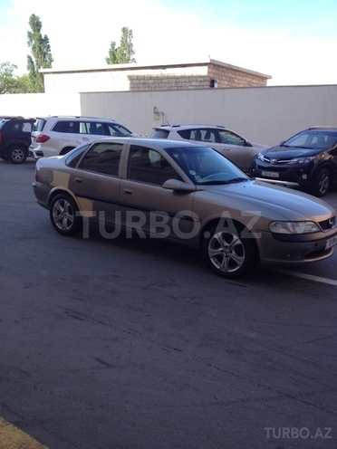 Opel Vectra 1996, 310,000 km - 1.8 l - Bakı