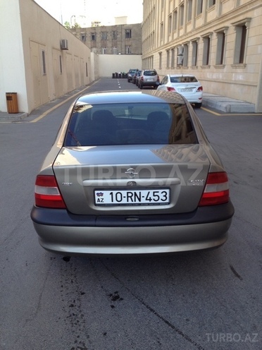 Opel Vectra 1996, 310,000 km - 1.8 l - Bakı