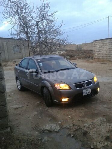 Kia Rio 2011, 296,176 km - 1.4 л - Bakı