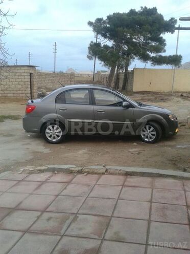 Kia Rio 2011, 296,176 km - 1.4 л - Bakı
