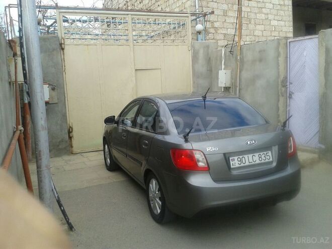 Kia Rio 2011, 296,176 km - 1.4 л - Bakı