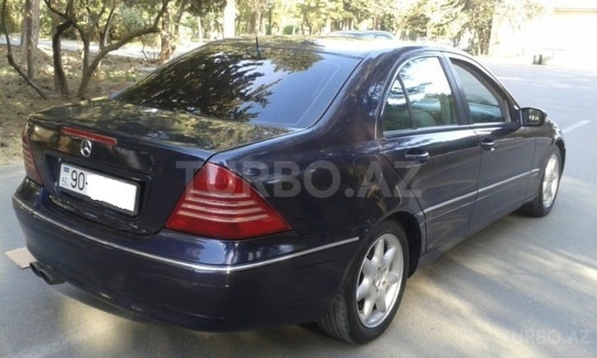 Mercedes C 240 2000, 250,000 km - 2.4 l - Bakı