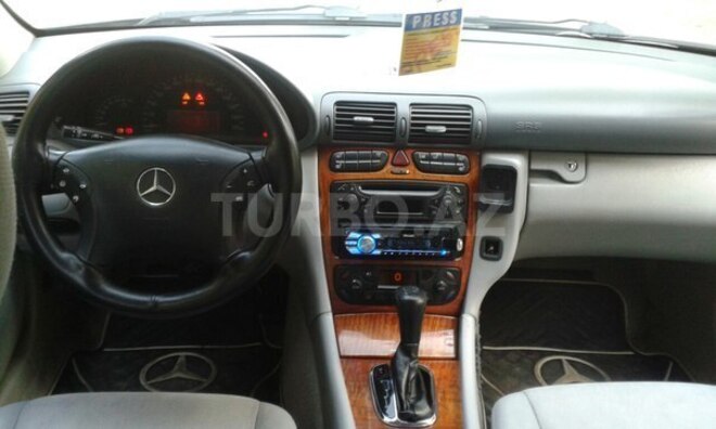 Mercedes C 240 2000, 250,000 km - 2.4 l - Bakı