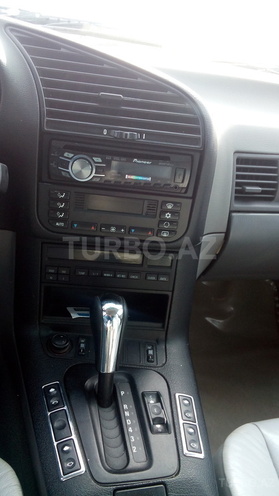 BMW 320 1997, 221,000 km - 2.0 l - Sumqayıt
