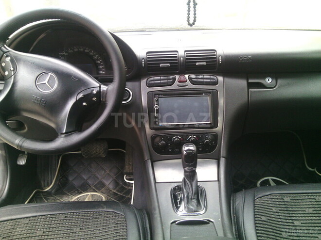 Mercedes C 240 2000, 275,846 km - 2.6 l - Bakı