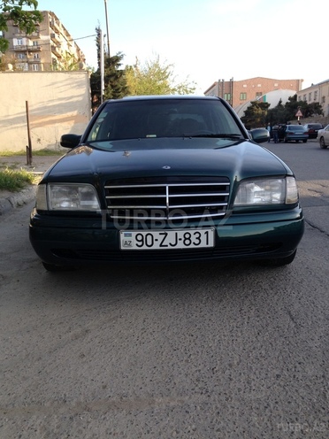Mercedes C 200 1995, 398,000 km - 2.0 л - Bakı