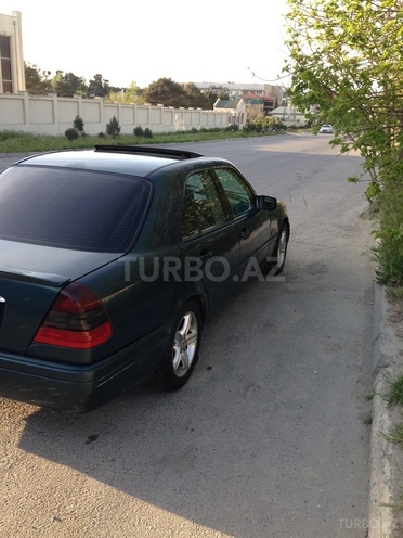 Mercedes C 200 1995, 398,000 km - 2.0 л - Bakı