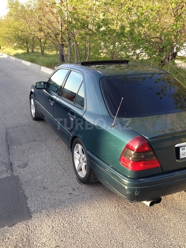 Mercedes C 200 1995, 398,000 km - 2.0 л - Bakı