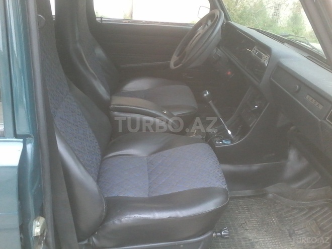 LADA (VAZ) 2107 2005, 67,000 km - 1.6 л - Bakı