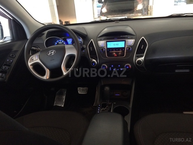 Hyundai ix35 2012, 63,000 km - 2.0 l - Bakı