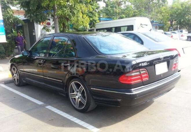 Mercedes E 240 2000, 178,000 km - 2.4 l - Bakı