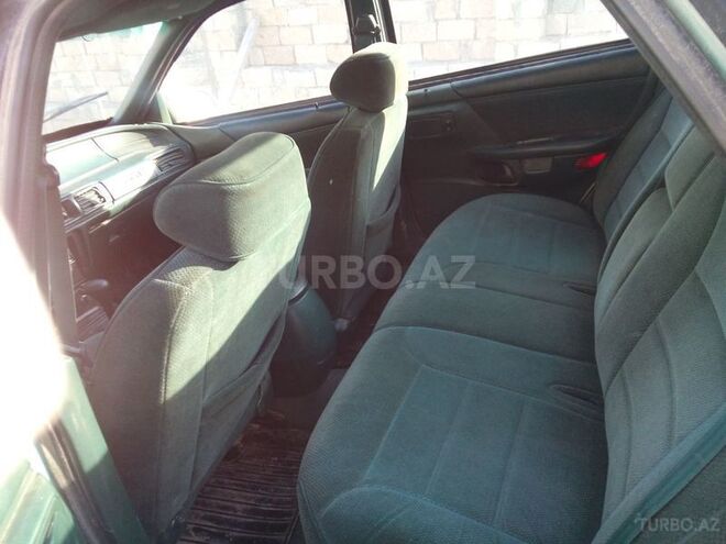 Ford  1995, 180,000 km - 3.0 l - Bakı