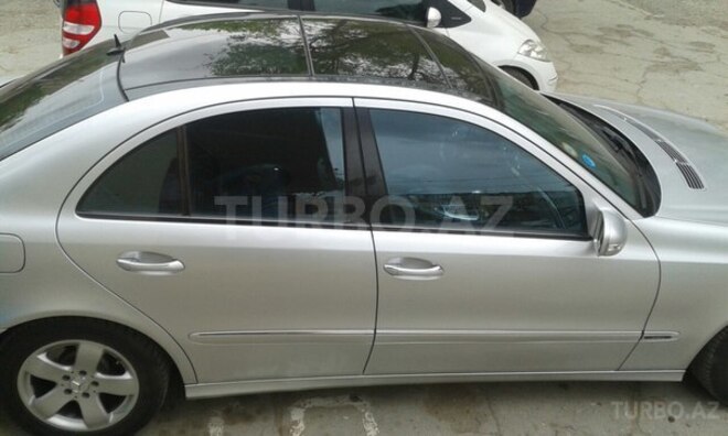 Mercedes E 270 2002, 200,000 km - 2.7 l - Bakı