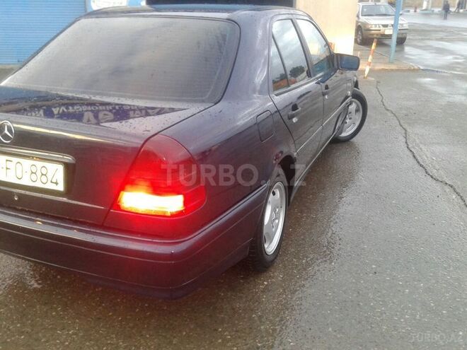 Mercedes C 180 1999, 240,000 km - 1.8 l - Bakı