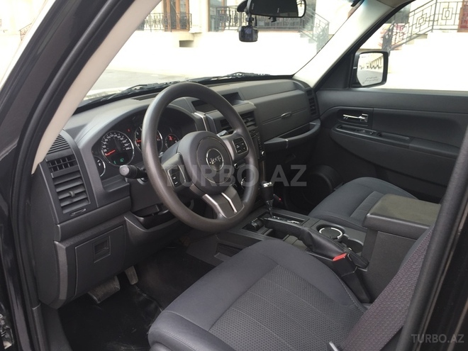Jeep Cherokee 2012, 68,000 km - 3.7 l - Bakı