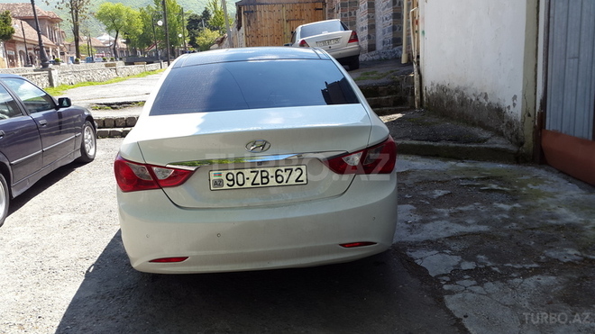 Hyundai Sonata 2010, 240,000 km - 2.4 l - Şəki