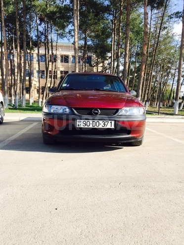 Opel Vectra 1997, 320,000 km - 1.8 l - Neftçala