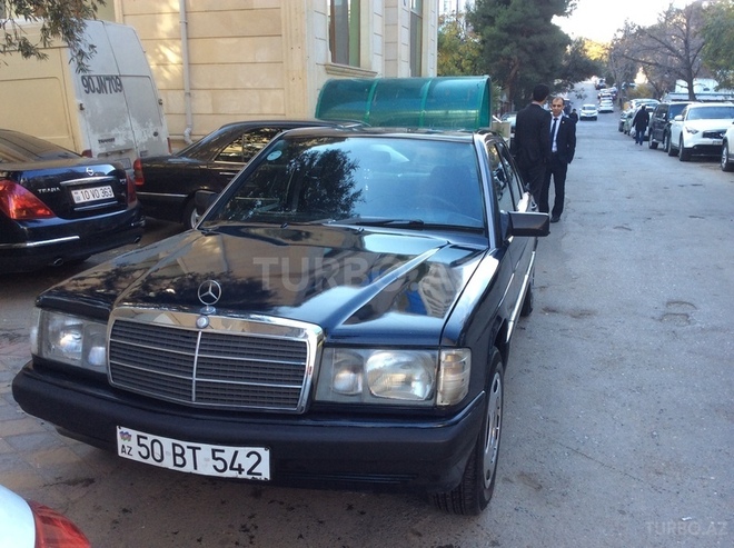 Mercedes A 190 1990, 294,000 km - 0.2 l - Bakı