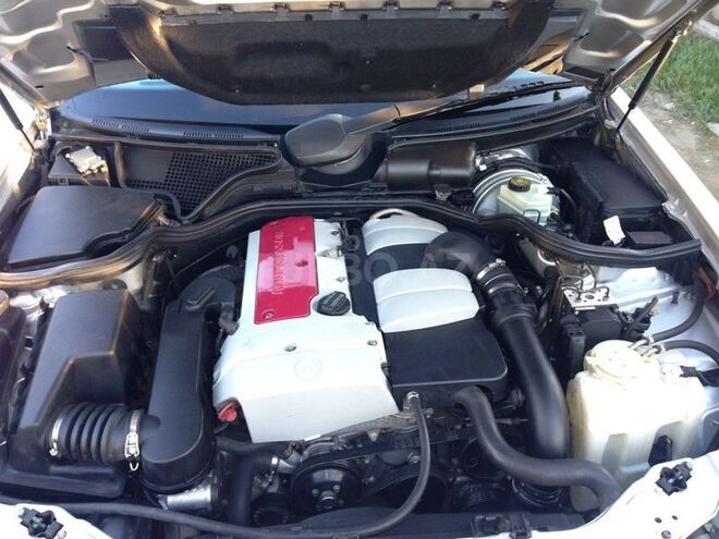 Mercedes E 200 2000, 220,000 km - 2.0 l - Bakı