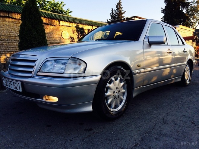 Mercedes C 180 1998, 250,000 km - 1.8 л - Zaqatala