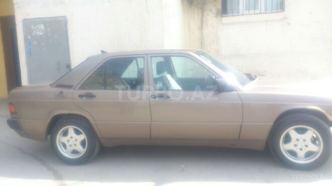 Mercedes 190 1989, 250,000 km - 2.0 л - Bakı