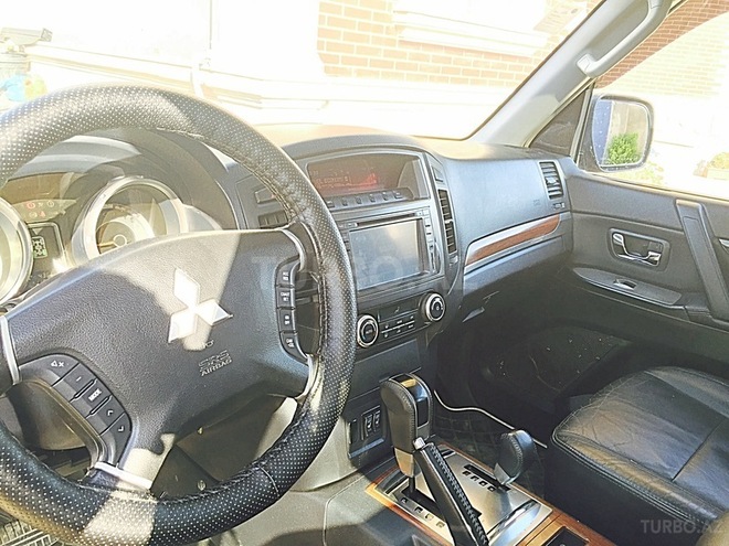 Mitsubishi Pajero 2007, 123,800 km - 3.0 l - Bakı