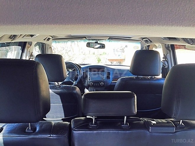 Mitsubishi Pajero 2007, 123,800 km - 3.0 l - Bakı