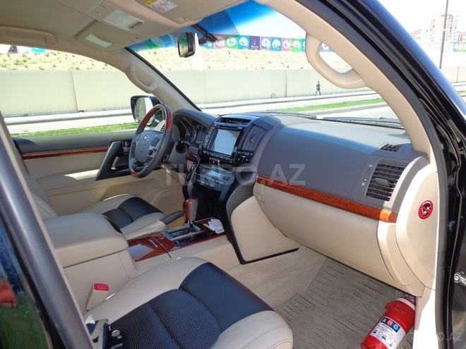 Toyota Land Cruiser 2013, 34,500 km - 4.5 l - Bakı