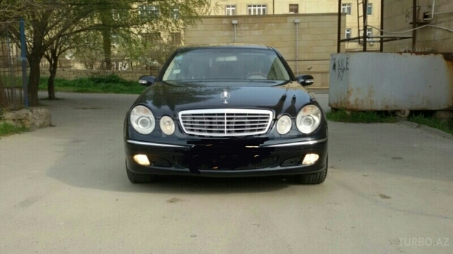 Mercedes E 320 2004, 232,000 km - 3.2 л - Bakı