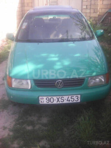 Volkswagen Polo 1996, 298,000 km - 1.6 l - Şəki