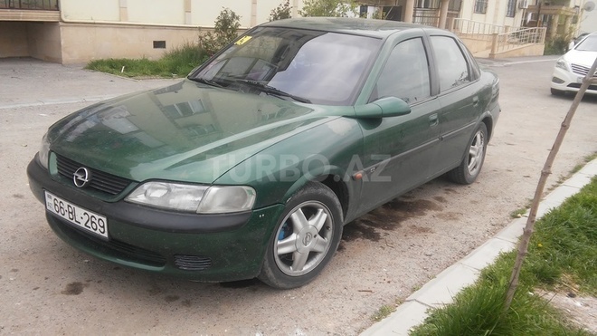 Opel Vectra 1996, 259,764 km - 2.0 l - Yevlax