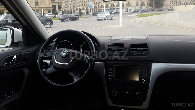 Skoda Yeti 2011, 120,000 km - 1.2 l - Bərdə