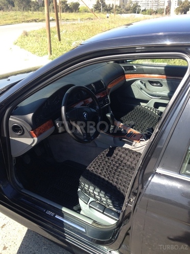 BMW 523 1998, 470,000 km - 2.5 l - Bakı