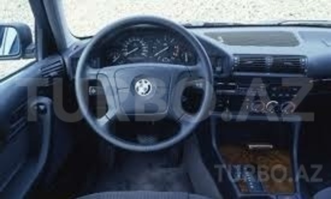 BMW 525 1993, 250,000 km - 0.3 l - Bakı