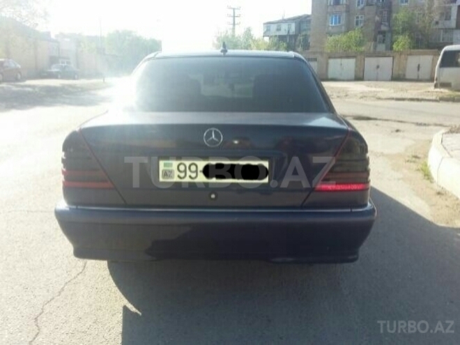 Mercedes C 220 1999, 219,000 km - 2.2 л - Sumqayıt
