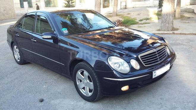Mercedes E 220 2003, 267,000 km - 2.2 л - Bakı