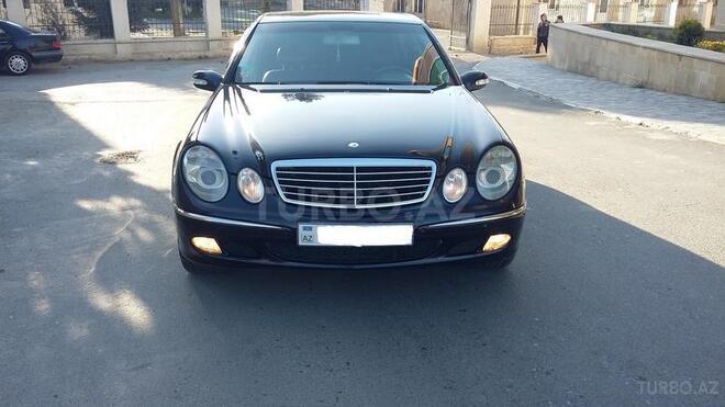 Mercedes E 220 2003, 267,000 km - 2.2 л - Bakı