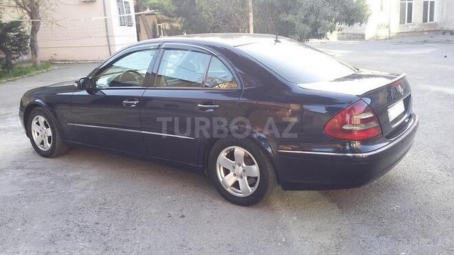 Mercedes E 220 2003, 267,000 km - 2.2 л - Bakı