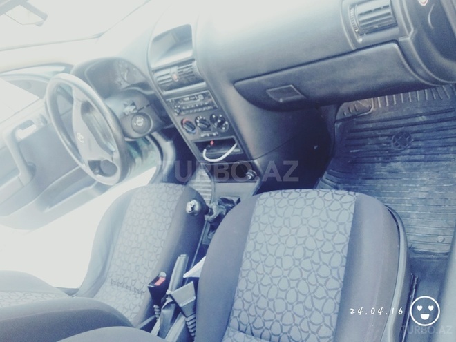 Opel Astra 1999, 250,000 km - 1.6 л - Bakı