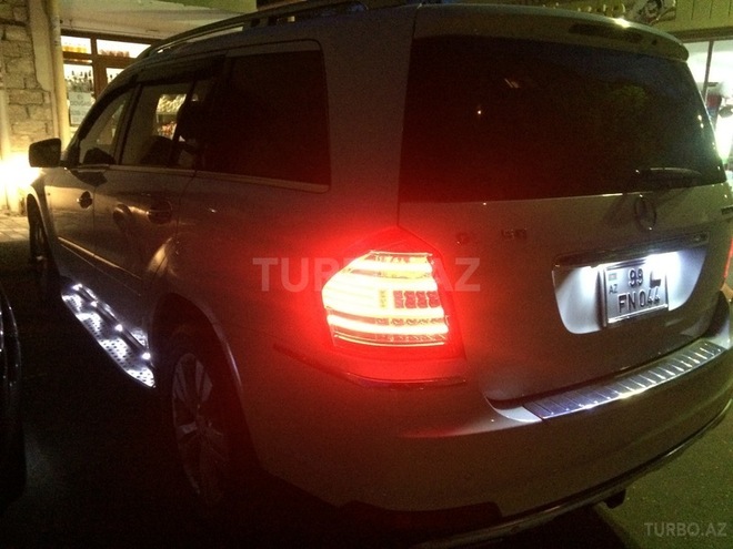 Mercedes GL 350 2011, 145,000 km - 3.5 l - Bakı