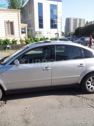 Volkswagen Passat 2001, 210,000 km - 1.8 л - Bakı