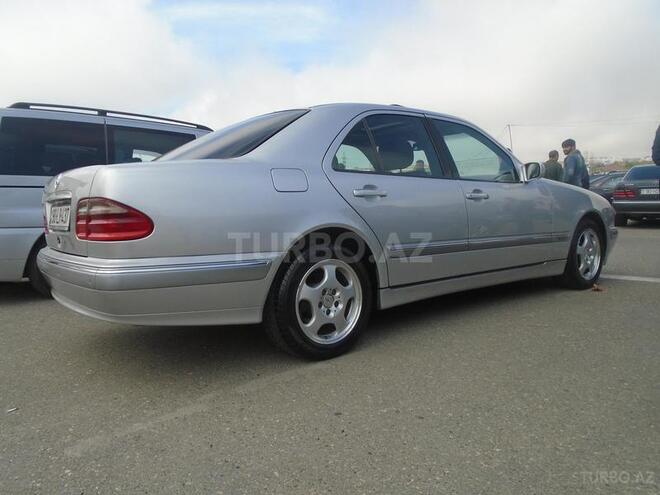 Mercedes E 320 2000, 199,000 km - 3.2 l - Bakı