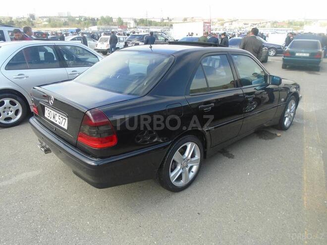 Mercedes C 240 1999, 199,000 km - 2.4 l - Bakı