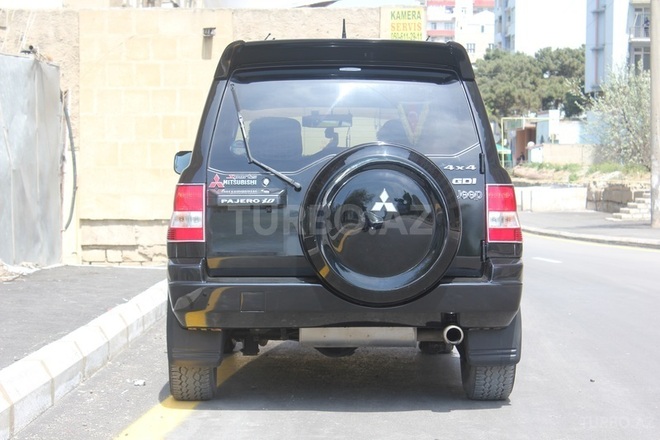 Mitsubishi Pajero io 2000, 147,000 km - 1.8 л - Bakı