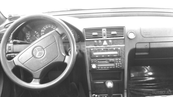 Mercedes C 200 1998, 168,000 km - 2.0 л - Bakı